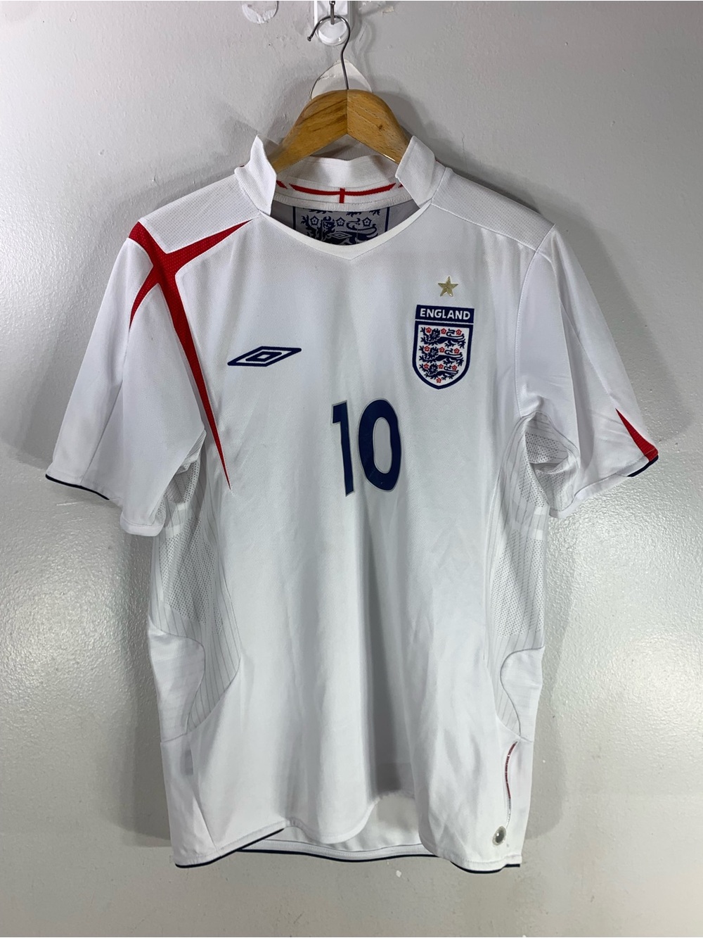 Vintage 2006 England Umbro Michael Owen #10 Football Soccer Jersey Size M